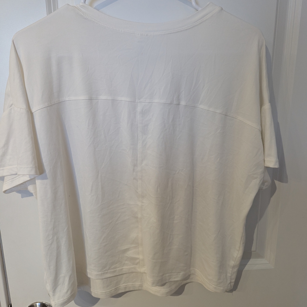 Marika Women's Cream Short Sleeve Tee - Picture 3 of 3